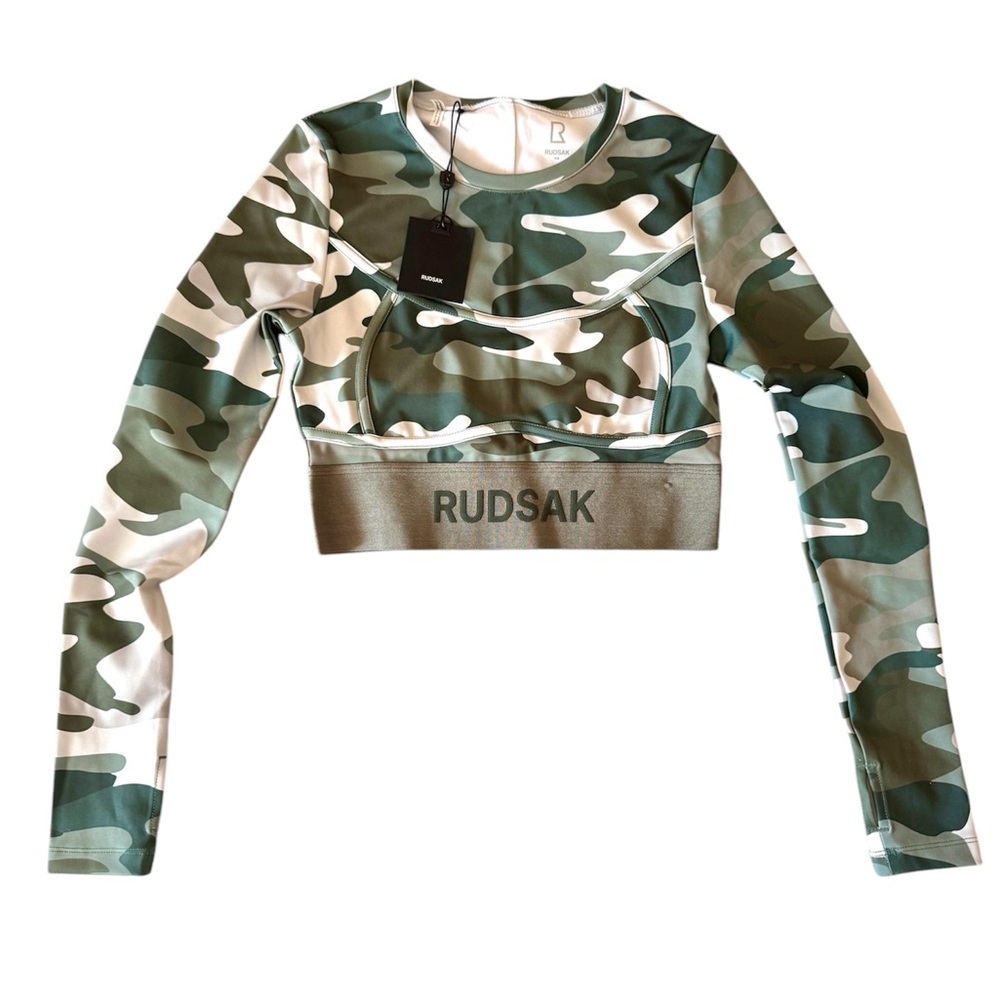RUDSAK Camouflage khaki crop top